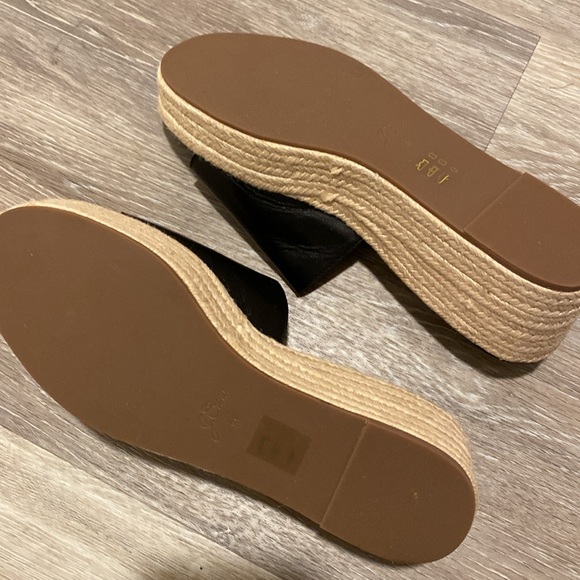 New J Crew Platform Women’s Black Slip On Sandals - Picture 4 of 10